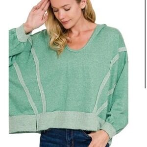 Green Heathered Exposed Seam V-Neck Hoodie TRT-5254A5 Oversized Pullover S/M